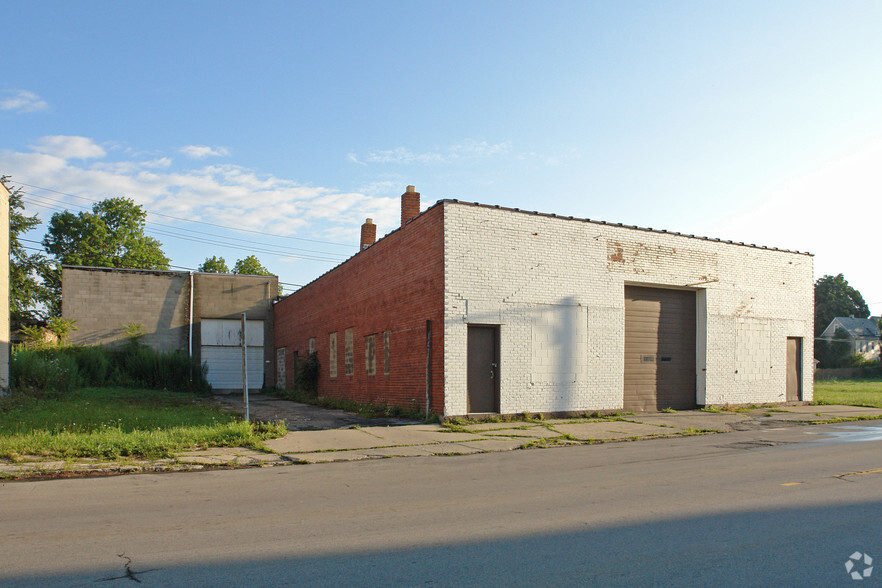 176 Sycamore St, Buffalo, NY à vendre - Photo principale - Image 1 de 2