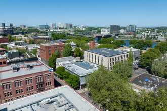 126 SW 2nd Ave, Portland, OR - AERIAL  map view