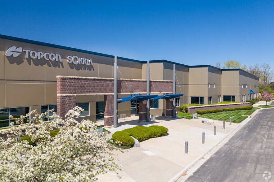 16900 W 118th St - Bldg 5, Olathe, KS à louer - Photo principale - Image 1 de 9