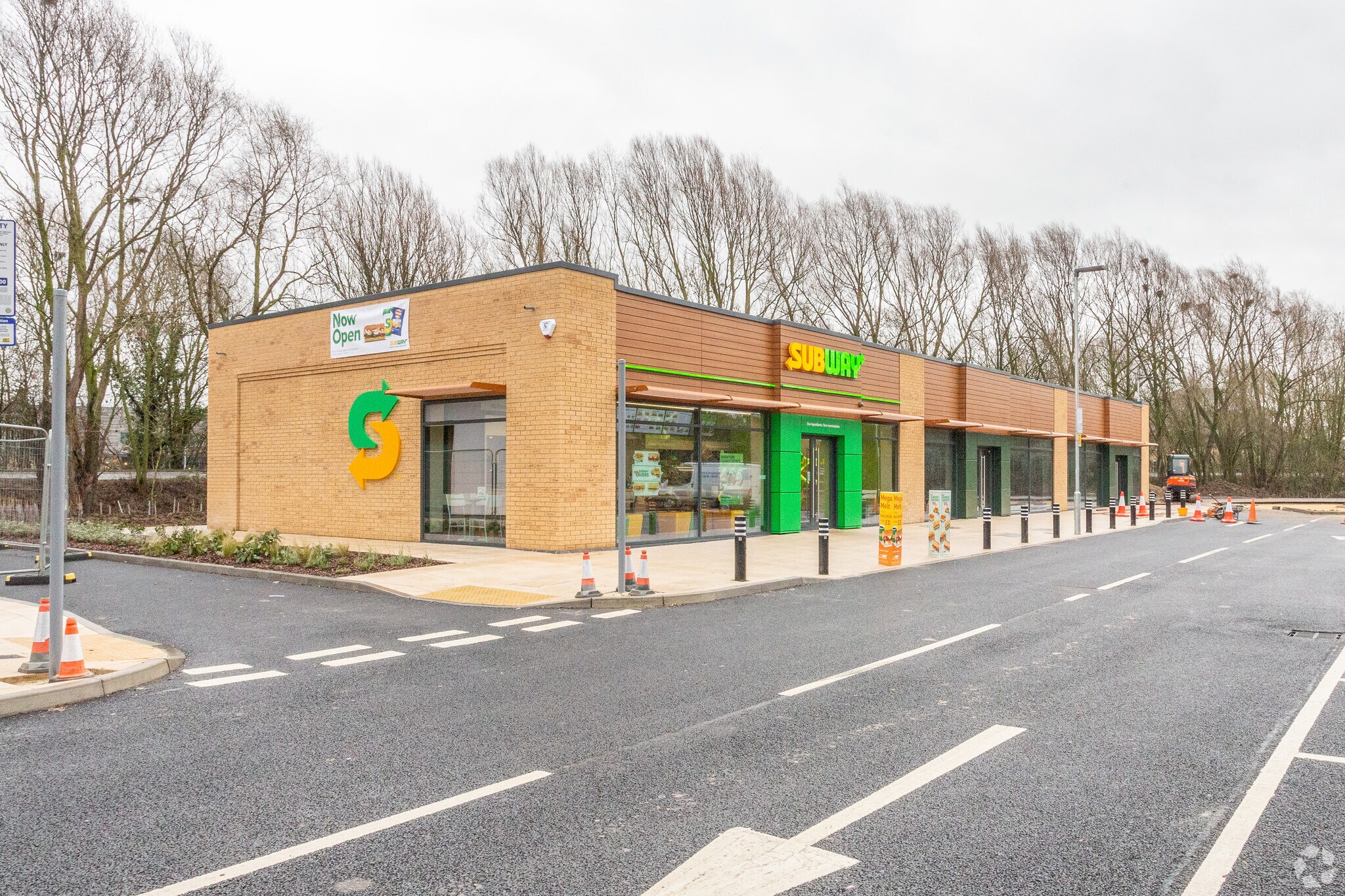 6 Harrison Way, St Ives à louer Photo principale- Image 1 de 3