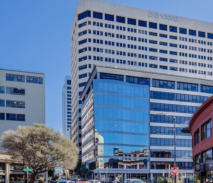 2101 Webster St, Oakland, CA for lease - Building Photo - Image 1 of 12