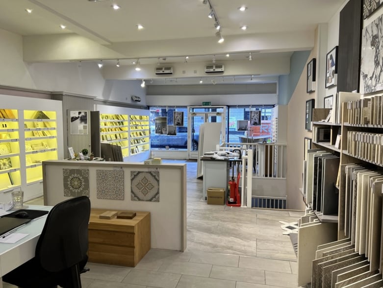 9 High St, St Albans for lease - Interior Photo - Image 2 of 3