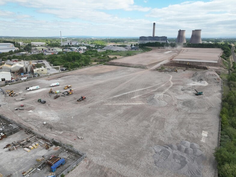 Gateway 100, Widnes for lease - Building Photo - Image 2 of 13