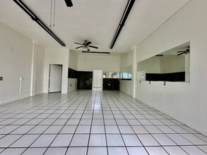 727-739 W Pacific Coast Hwy, Long Beach, CA for lease Interior Photo- Image 2 of 5