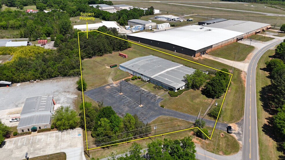 2631 Weaver Rd, Macon-Bibb, GA à vendre - Aérien - Image 2 de 3