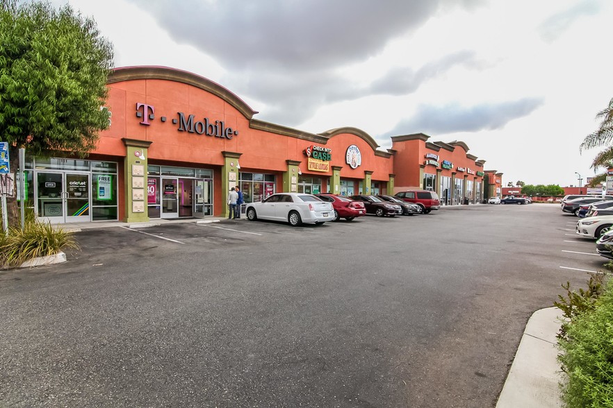 10900 Long Beach Blvd, Lynwood, CA for sale - Building Photo - Image 1 of 1