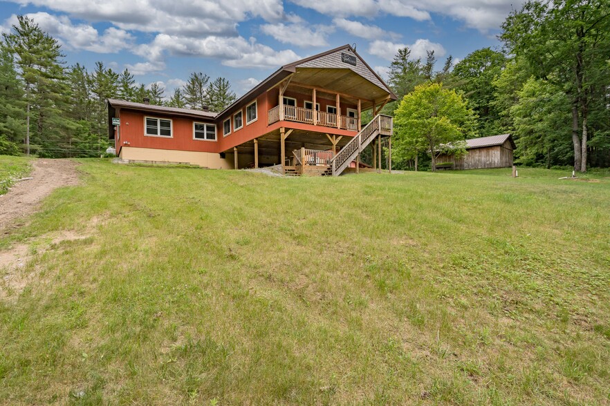 5679 Partridgeville Rd, Brantingham, NY à vendre - Photo du b timent - Image 2 de 37