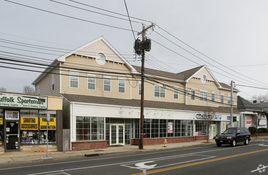 127 E Main St, Smithtown, NY for sale - Building Photo - Image 1 of 1