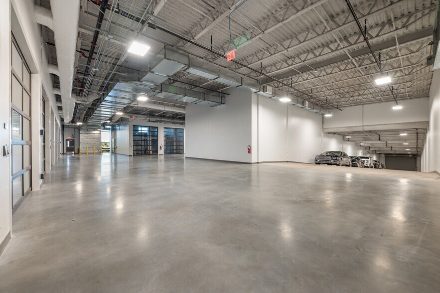 4229 N FM 620 Hwy, Austin, TX à louer - Photo du bâtiment - Image 2 de 13