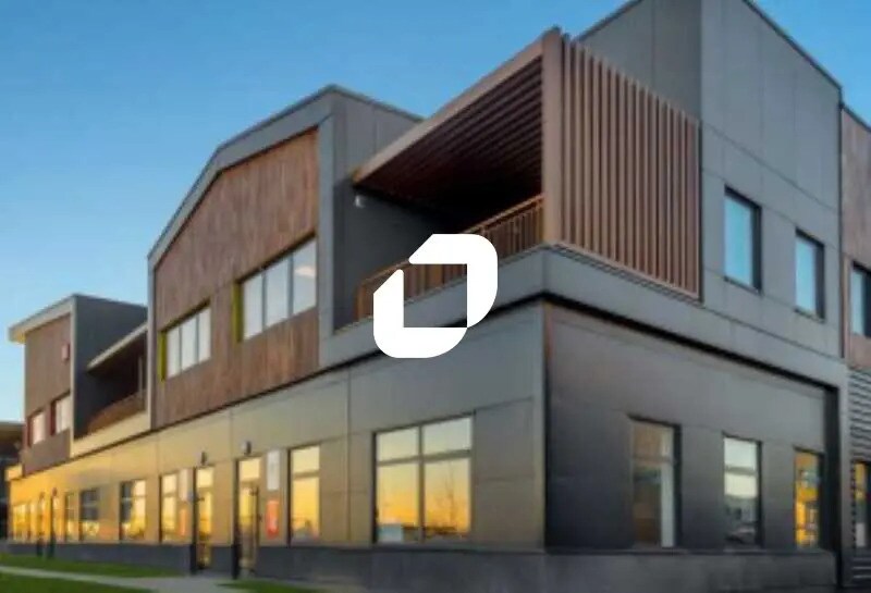 Local d'activités dans Marines à vendre - Photo du bâtiment - Image 2 de 14