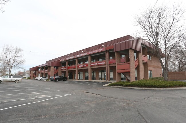 Plus de détails pour 3101-3121 Kintzley Ct, Laporte, CO - Bureau/Commerce de détail à louer