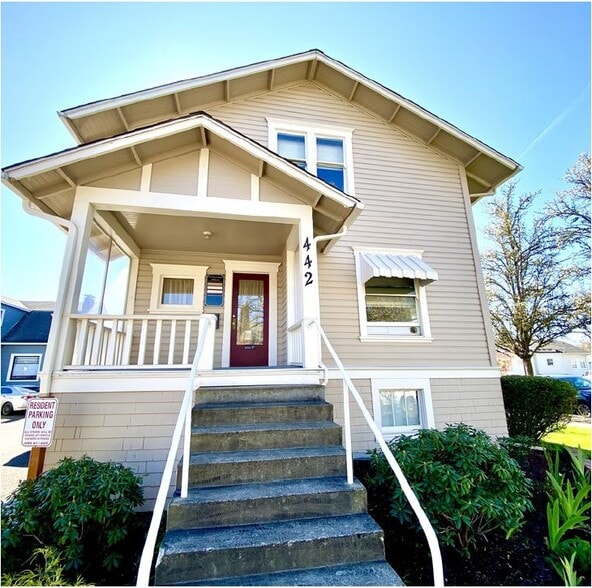 442 4th Ave, Albany, OR à vendre - Photo principale - Image 1 de 8