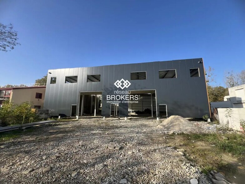 Industriel dans Bondoufle à vendre - Photo du bâtiment - Image 1 de 7