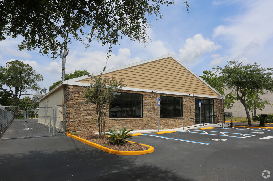 4332 University Blvd S, Jacksonville, FL for sale - Primary Photo - Image 1 of 1