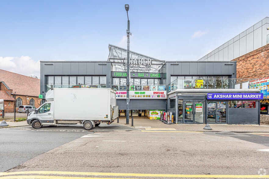 Ealing Rd, Wembley for lease - Building Photo - Image 2 of 5