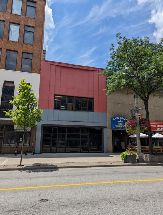 More details for 331 Ouellette, Windsor, ON - Office for Lease
