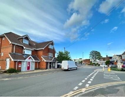6-8 St. Thomas's Rd, Luton for lease - Primary Photo - Image 1 of 1