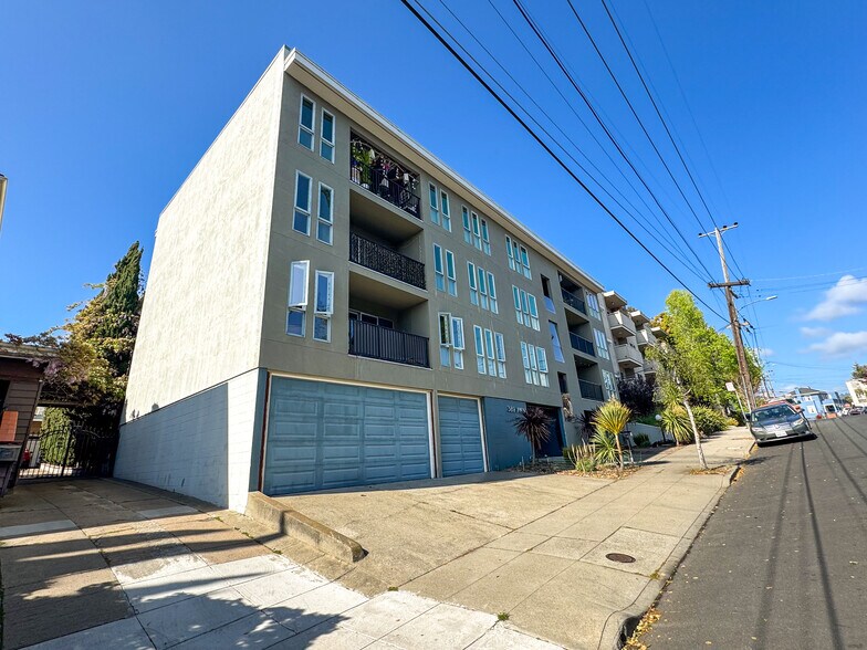 369 Palm Ave, Oakland, CA à vendre - Photo du bâtiment - Image 3 de 5