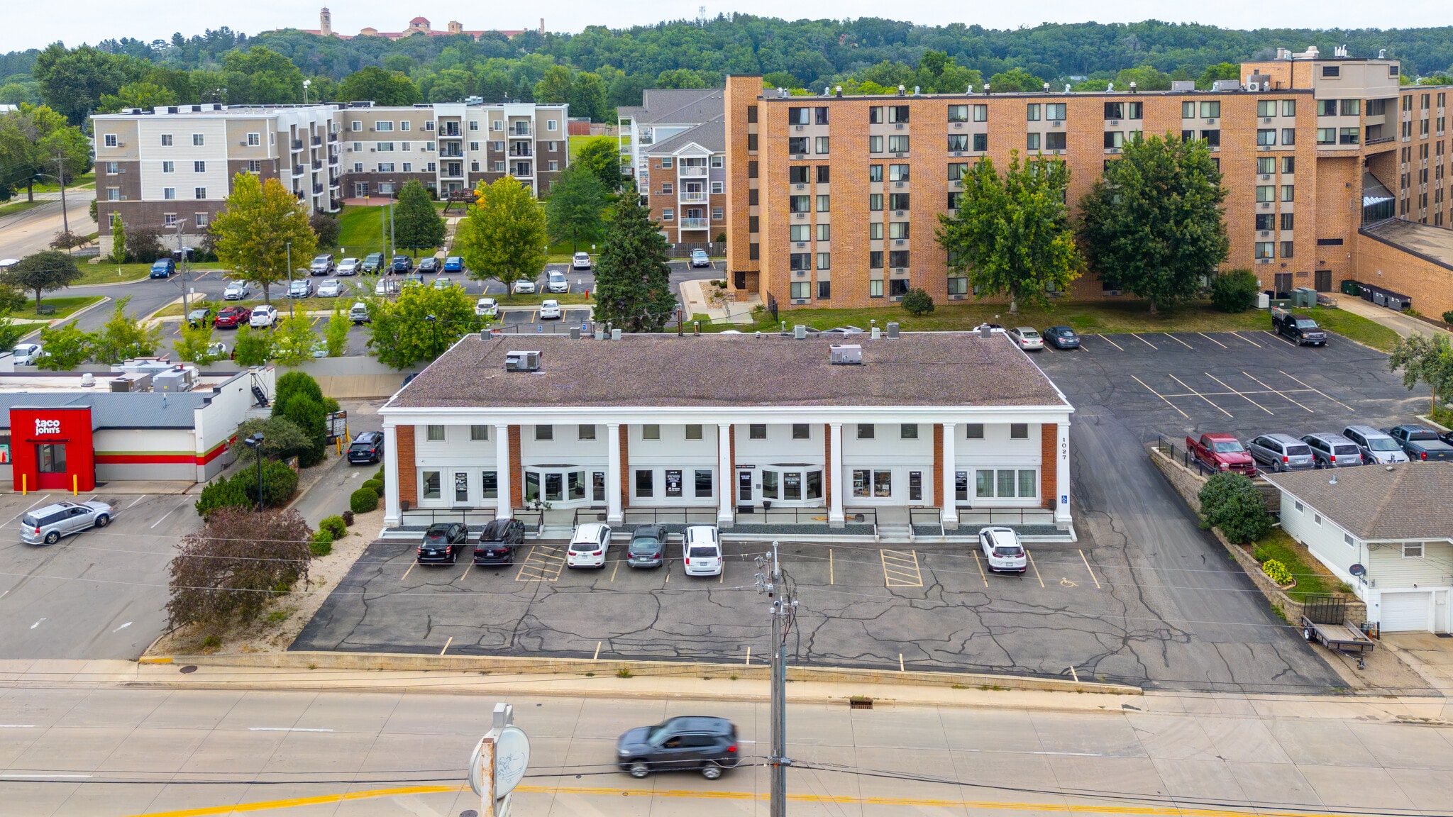 1027 7th St NW, Rochester, MN for lease Primary Photo- Image 1 of 5