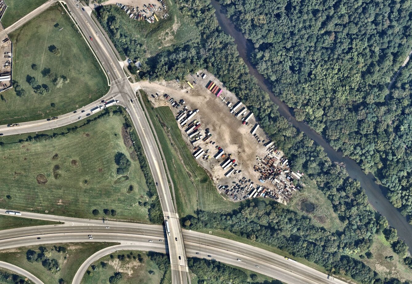 2228 Alum Creek Dr, Columbus, OH for lease Primary Photo- Image 1 of 2