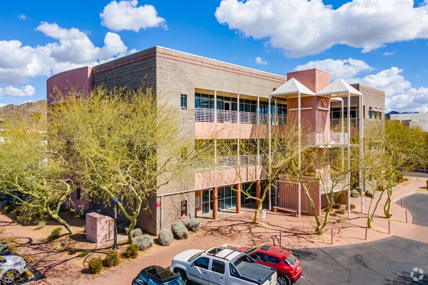 9100 N 2nd St, Phoenix, AZ à louer - Photo du bâtiment - Image 3 de 4