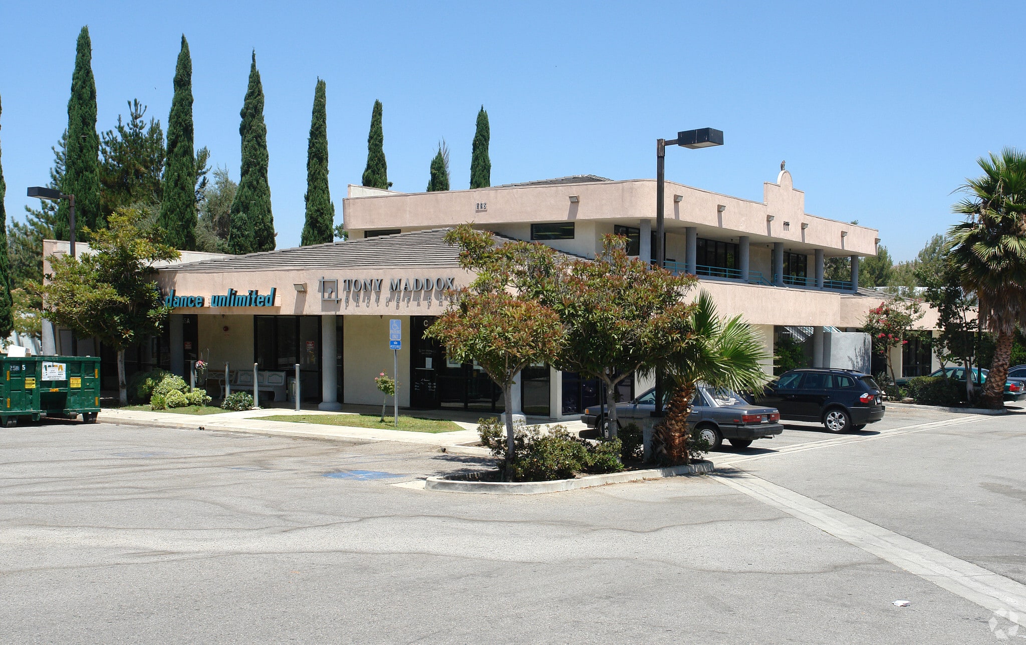 585-605 E Los Angeles Ave, Simi Valley, CA for lease Primary Photo- Image 1 of 7
