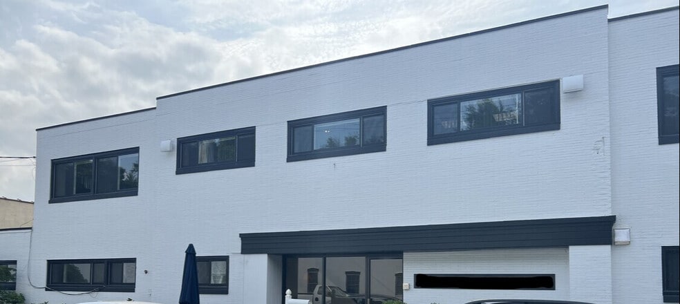 255 S Regent St, Port Chester, NY for lease - Building Photo - Image 1 of 4