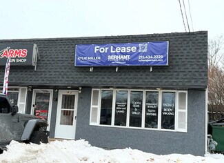 Plus de détails pour 1812 Brownsville Rd, Trevose, PA - Commerce de détail à louer