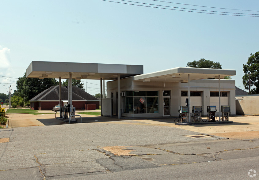 300 W Broadway, West Memphis, AR à vendre - Photo principale - Image 1 de 1