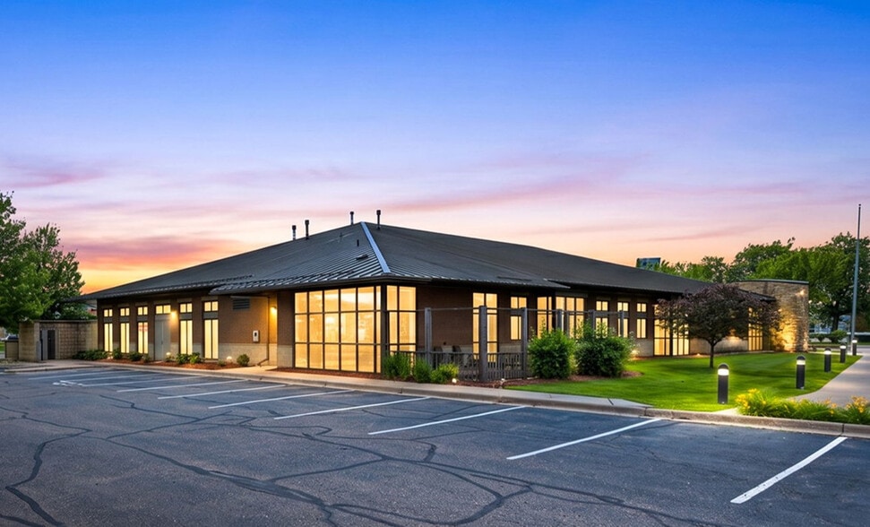 1335 Industrial Blvd, Minneapolis, MN for sale - Building Photo - Image 1 of 11