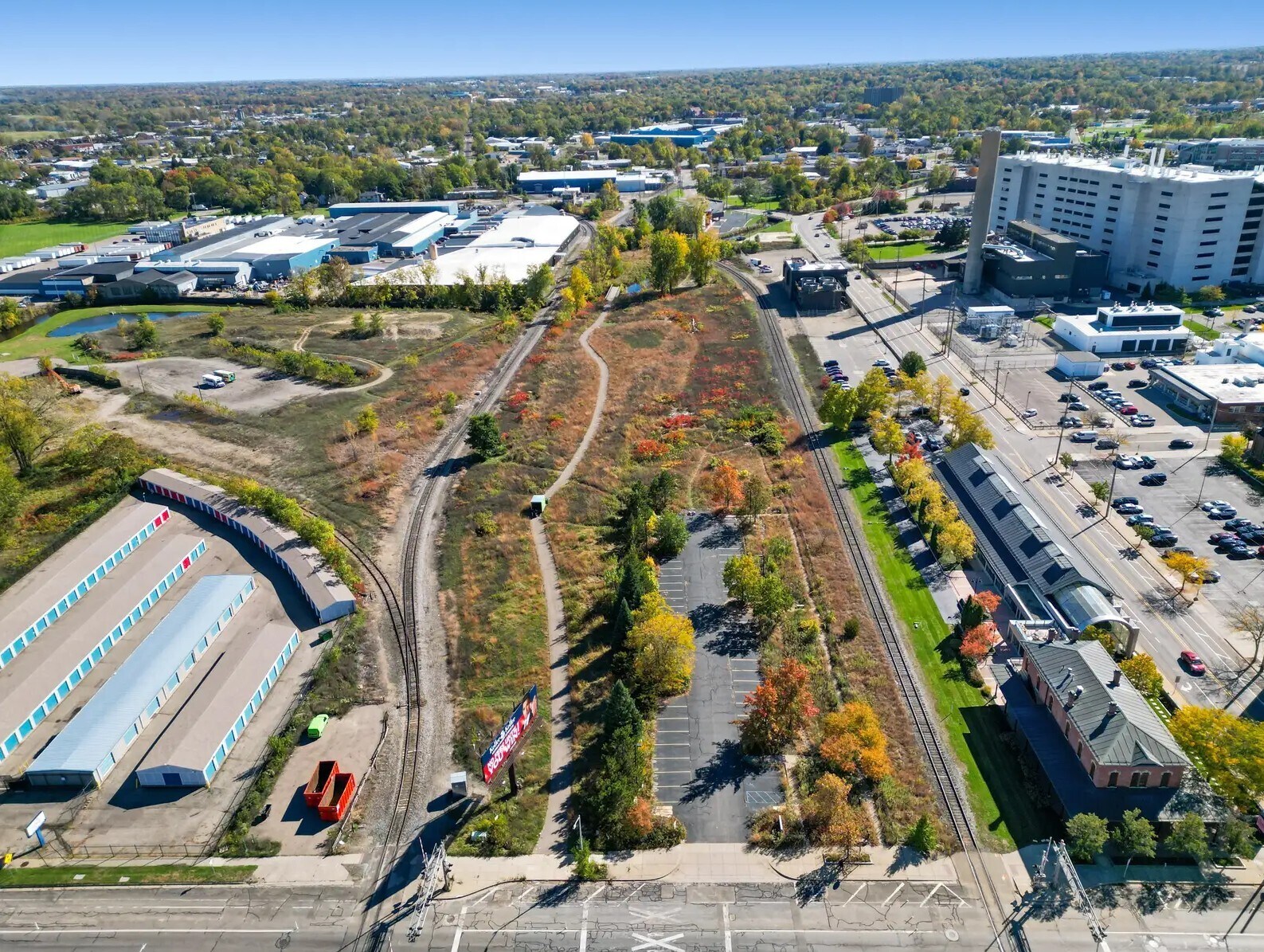 426 E Michigan Ave, Kalamazoo, MI à vendre Photo principale- Image 1 de 4