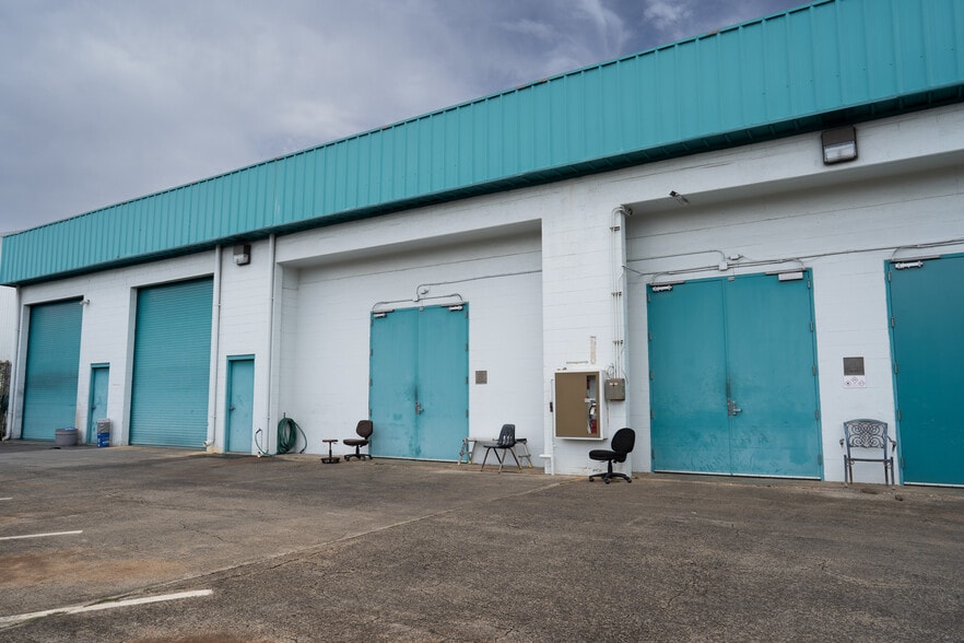 3048 Aukele St, Lihue, HI à vendre - Photo du bâtiment - Image 3 de 46