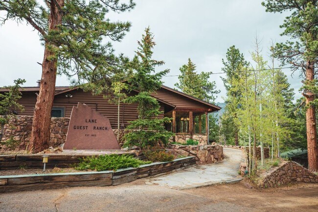 Plus de détails pour 11957 State Highway 7, Allenspark, CO - Spécialité à vendre