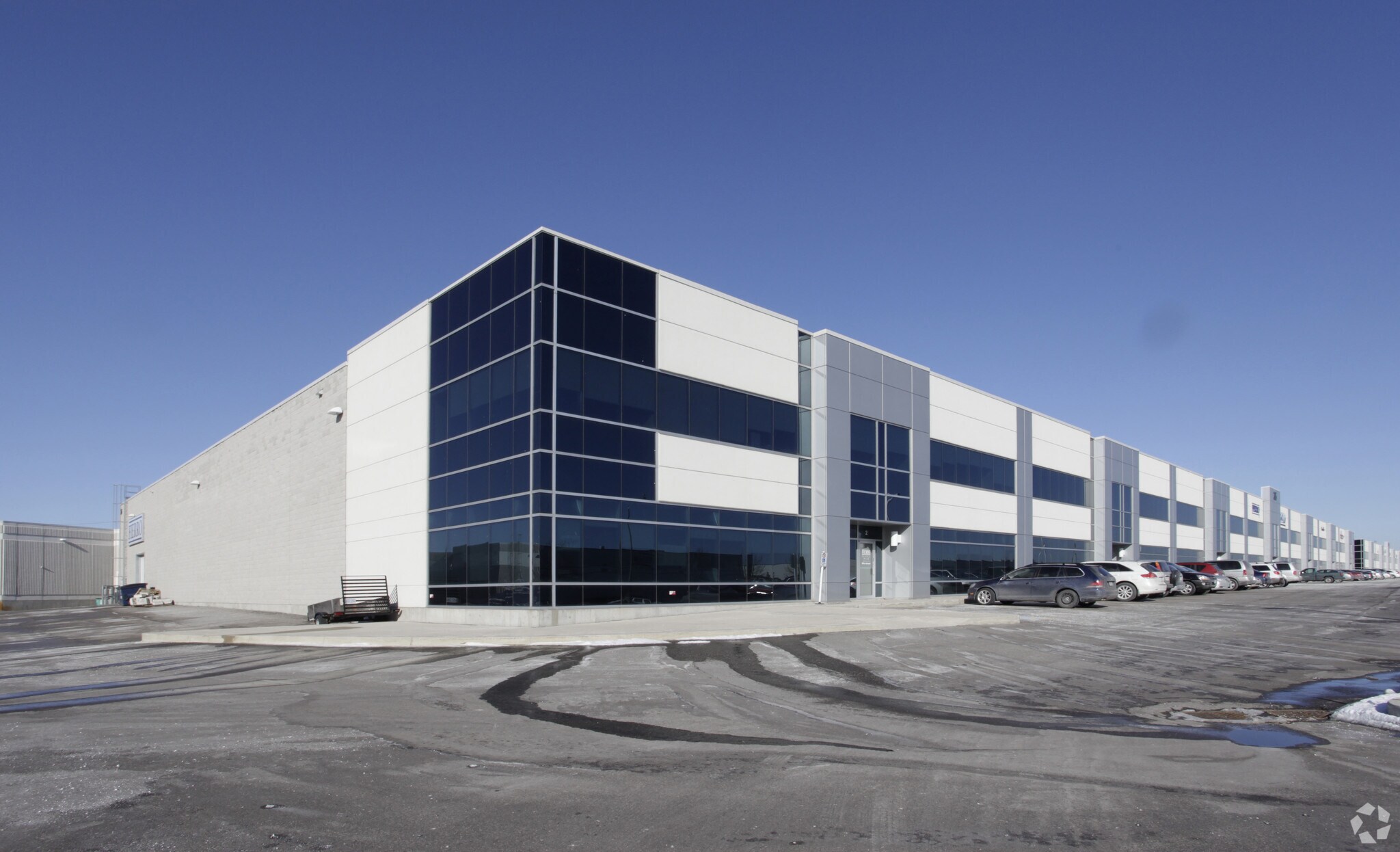 35 Royal Group Cres, Vaughan, ON à vendre Photo principale- Image 1 de 1