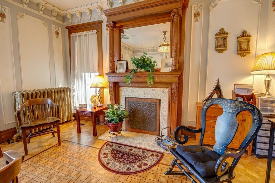 415 E Lincolnway, Mishawaka, IN à vendre - Photo du bâtiment - Image 3 de 6