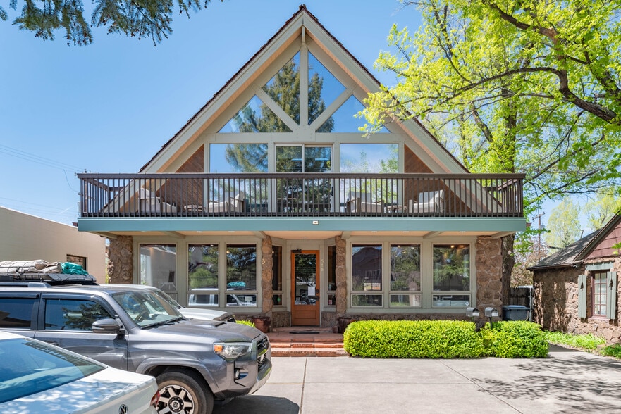 515 N Beaver St, Flagstaff, AZ à vendre - Photo du bâtiment - Image 2 de 48