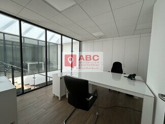 Plus de détails pour Bureau à vendre