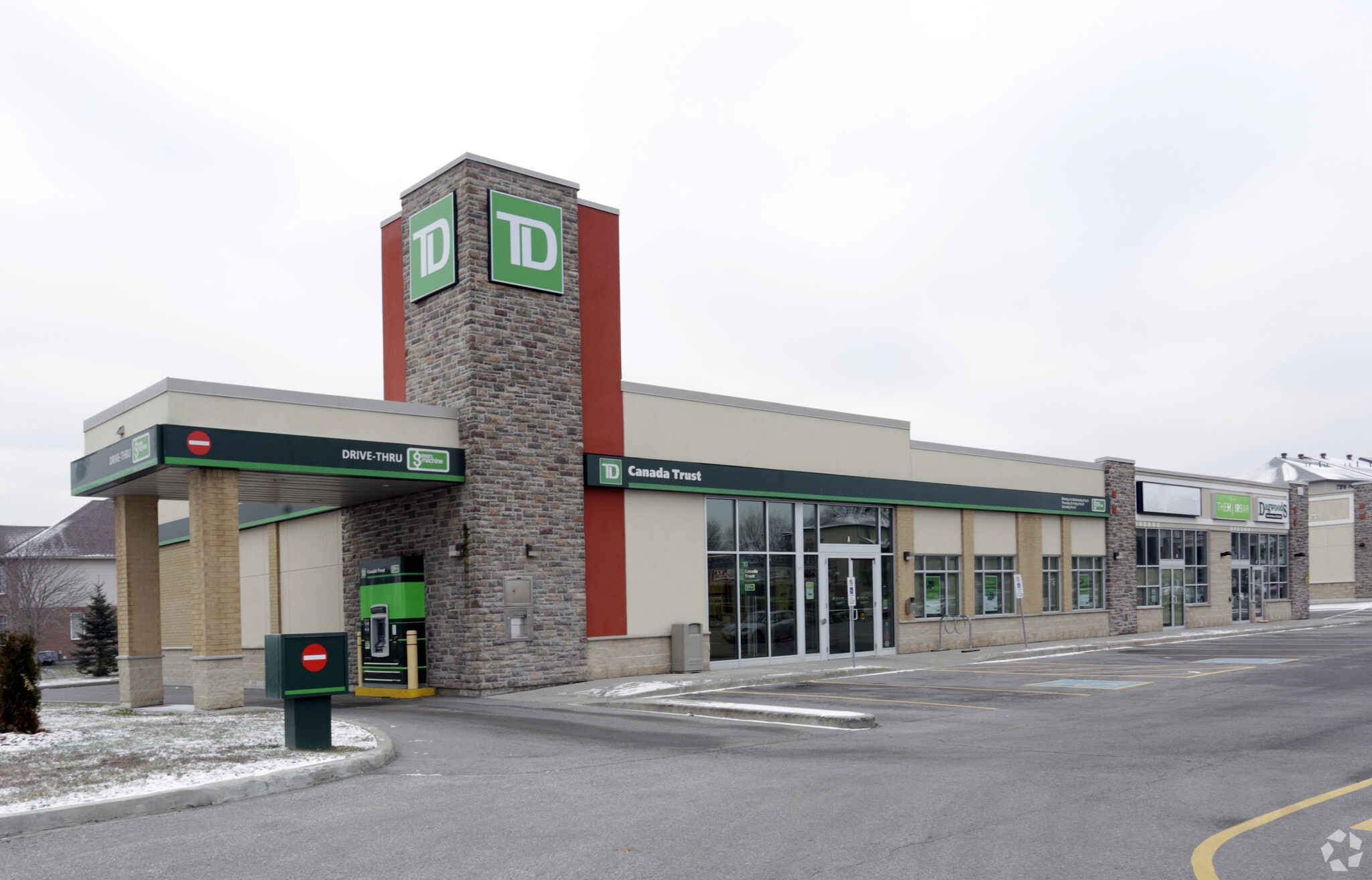 1102-1108 Klondike Rd, Ottawa, ON for sale Primary Photo- Image 1 of 1