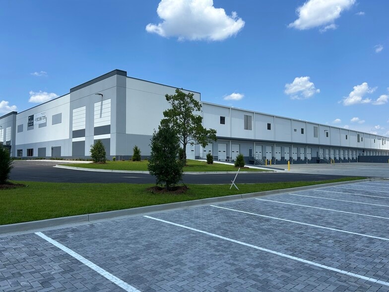 101 Westside Blvd, Pooler, GA for lease - Building Photo - Image 2 of 13