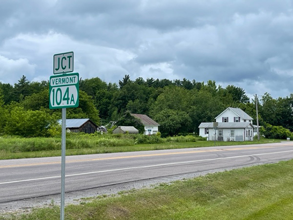 1023 Ethan Allen Hwy, Fairfax, VT for sale - Primary Photo - Image 1 of 12