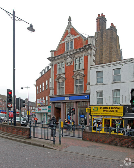 1 London Rd, Twickenham for lease - Building Photo - Image 2 of 2