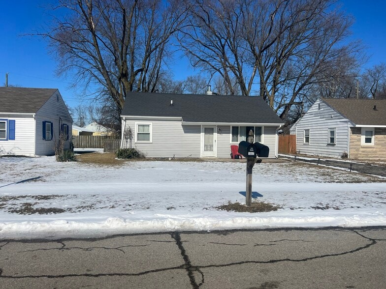 1904 W Vaile Ave, Kokomo, IN for sale - Primary Photo - Image 1 of 1