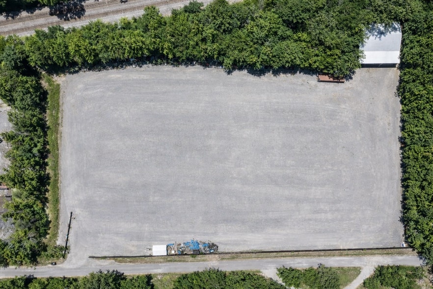 905 Nelson Rd, Guthrie, KY for lease - Aerial - Image 2 of 2