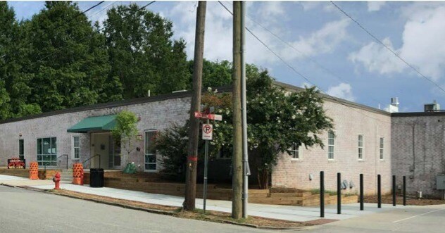 Plus de détails pour 121 Hunt St, Durham, NC - Local d'activités à louer