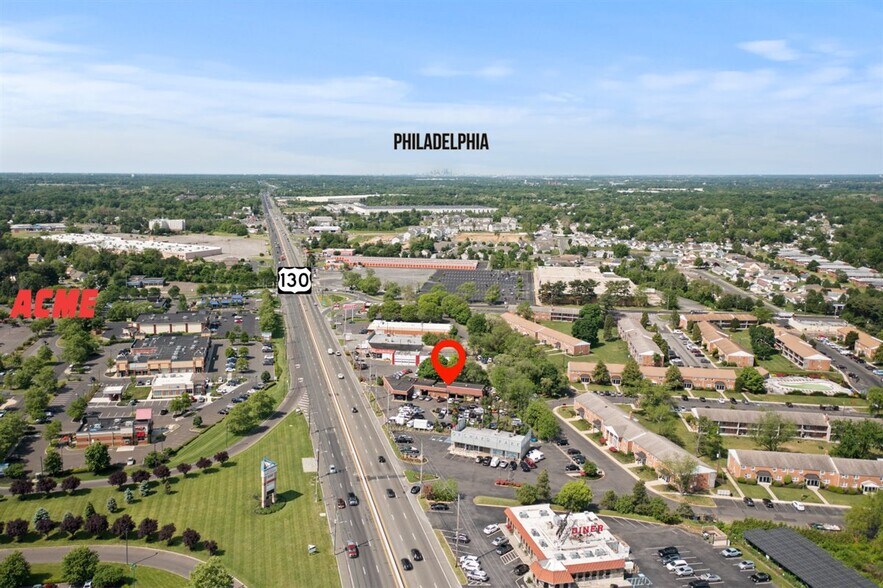 4379 Route 130, Edgewater Park, NJ à louer - Photo du bâtiment - Image 2 de 37