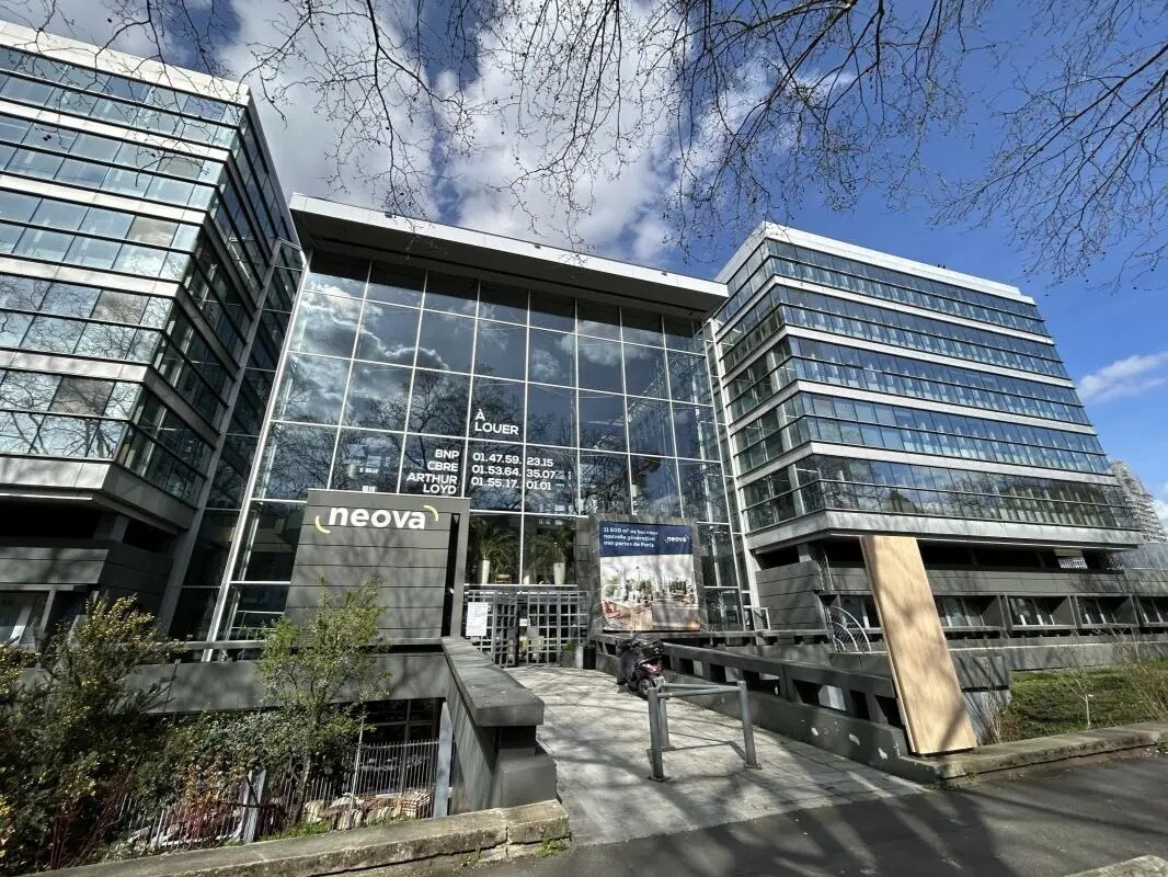 345 Avenue Georges Clemenceau, Nanterre à louer Photo du bâtiment- Image 1 de 12