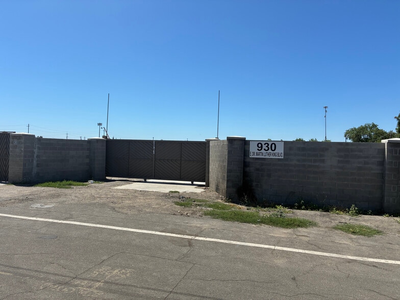 930 E Martin Luther King Jr. Blvd, Stockton, CA for sale - Building Photo - Image 2 of 4