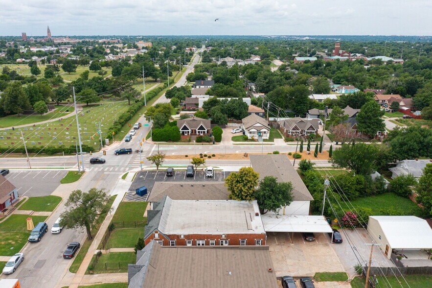 735 NW 30th St, Oklahoma City, OK à vendre - Photo du bâtiment - Image 3 de 33