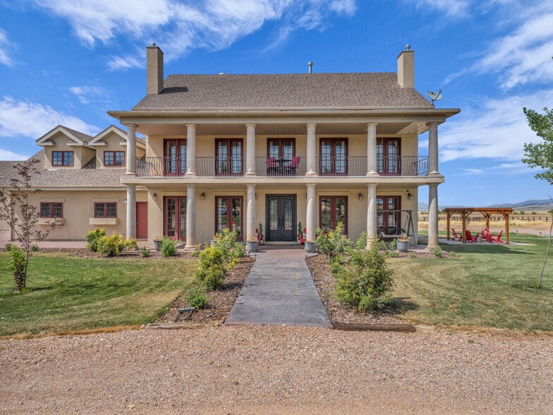 135 E 200 N, Kanosh, UT à vendre - Photo du bâtiment - Image 2 de 76