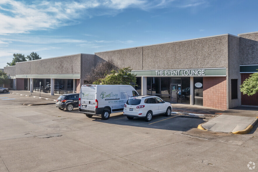 850 N Dorothy Dr, Richardson, TX for lease - Building Photo - Image 2 of 17